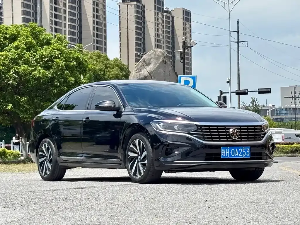 Volkswagen Passat — фото 8