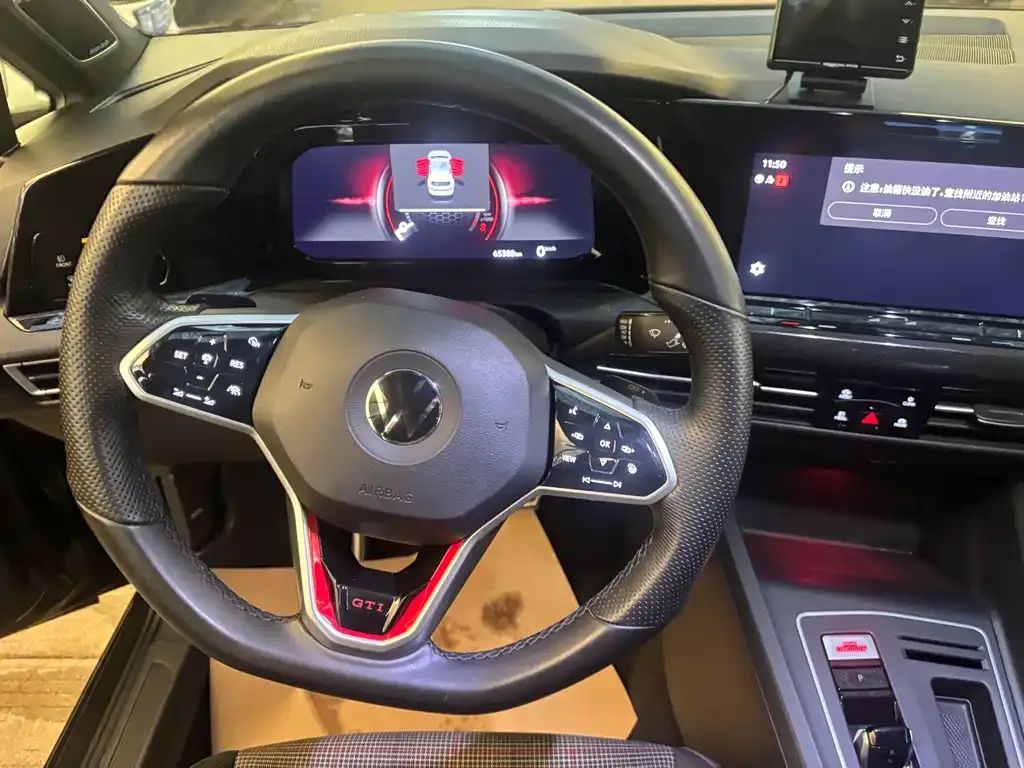 Volkswagen Golf GTI — фото 4