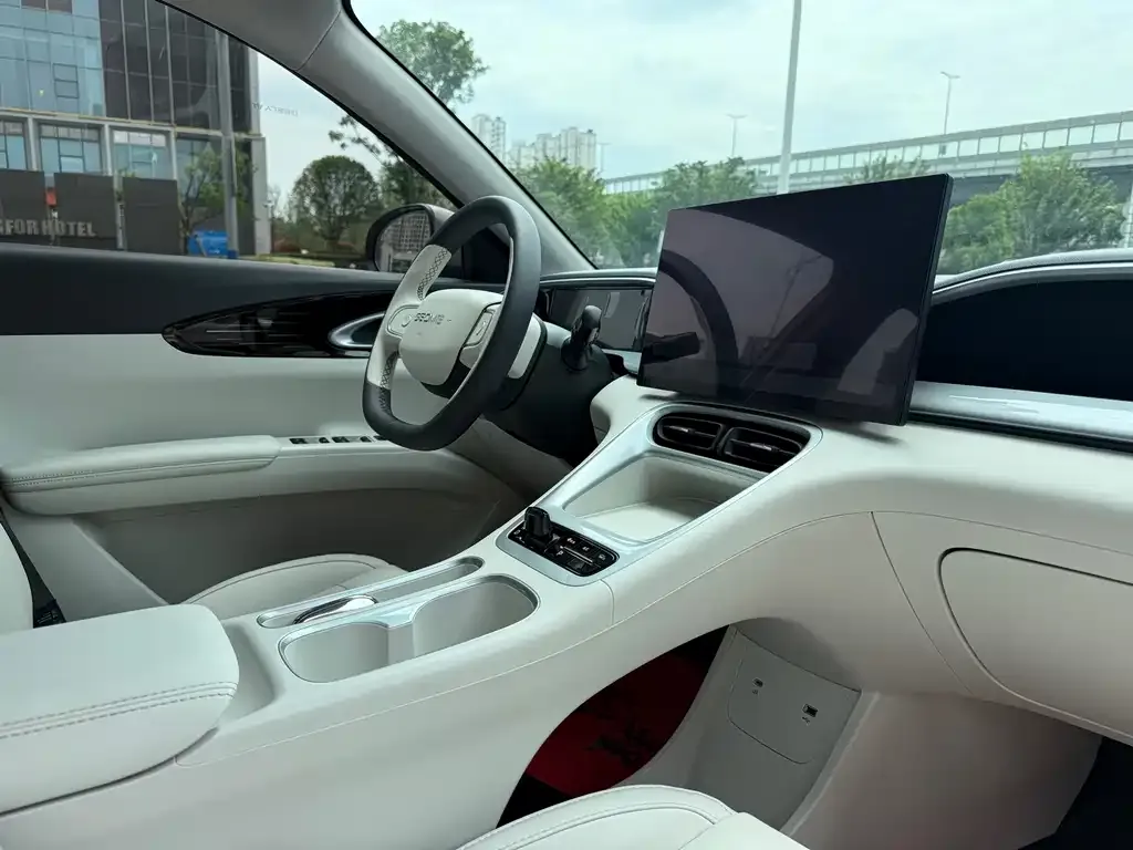Geely Starburst 2025 из CN, фото 3