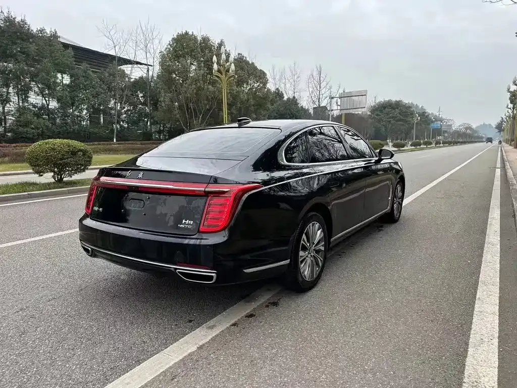 Hongqi H9 — фото 8