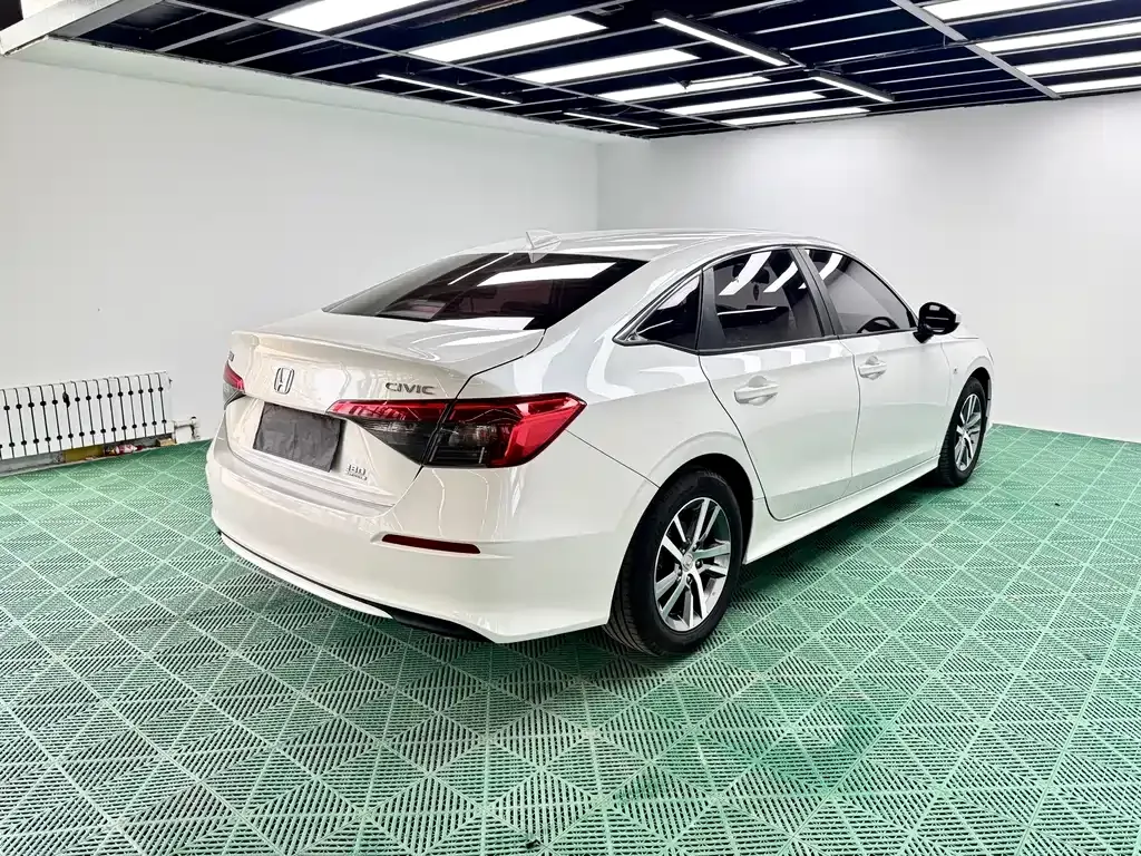 Honda Civic 2022 из CN, фото 10