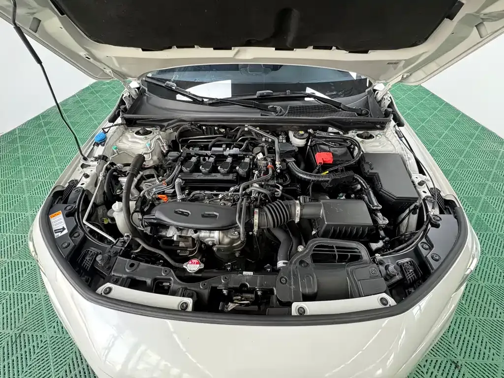 Honda Civic 2022 из CN, фото 2