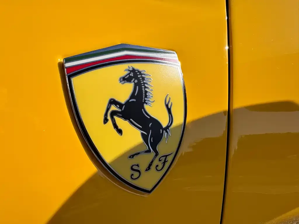 Ferrari SF90 — фото 2