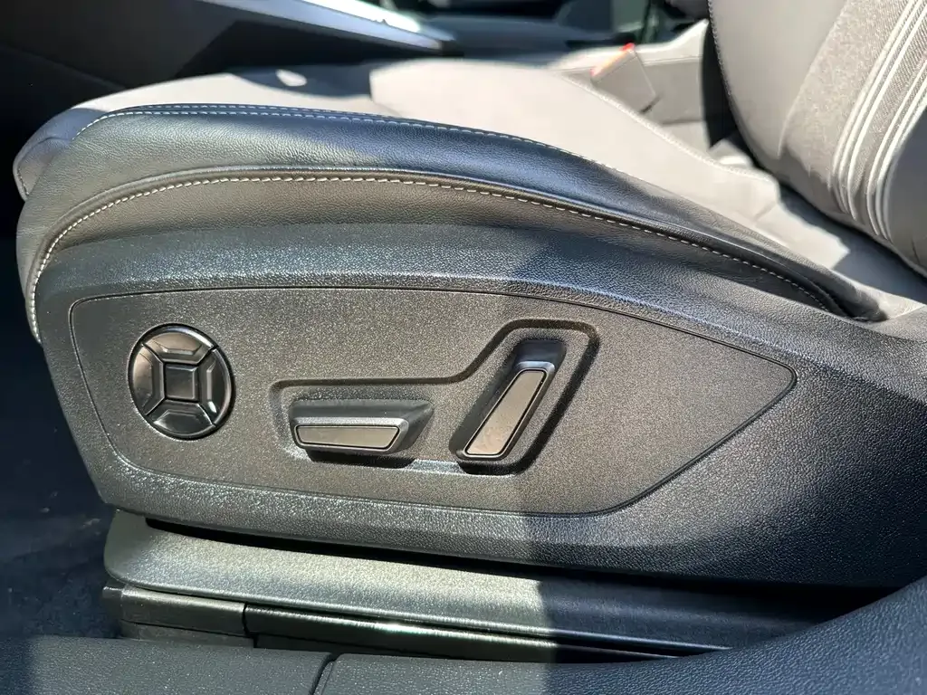 Audi A3 — фото 9