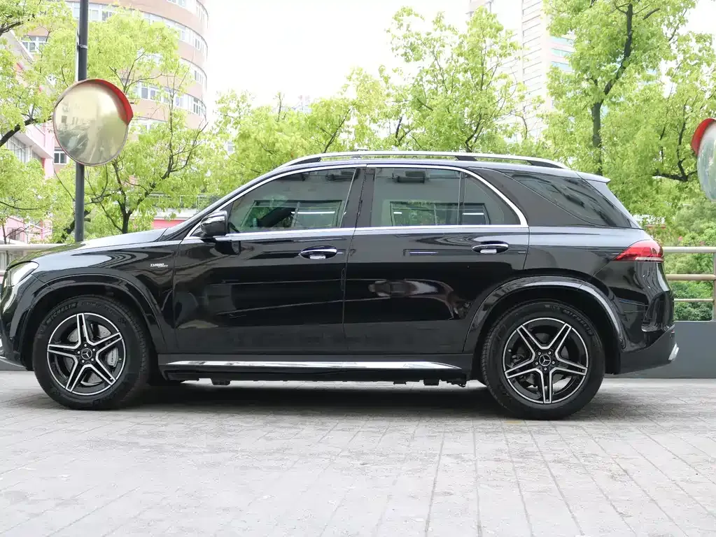 Mercedes-Benz GLE AMG — фото 10