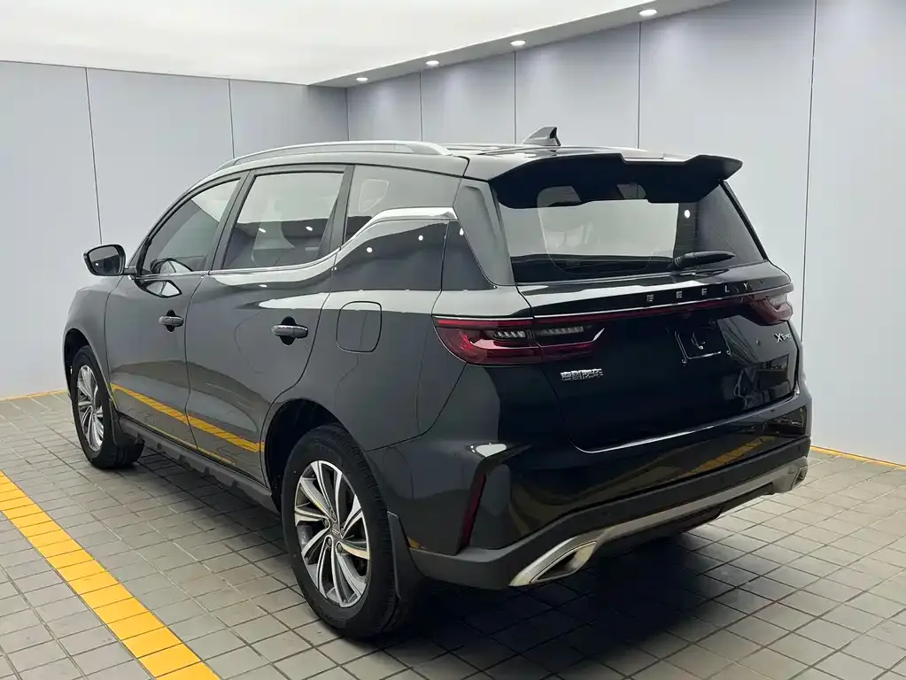 Geely Vision X6 — фото 3