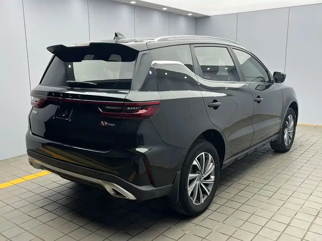 Geely Vision X6 — фото 10