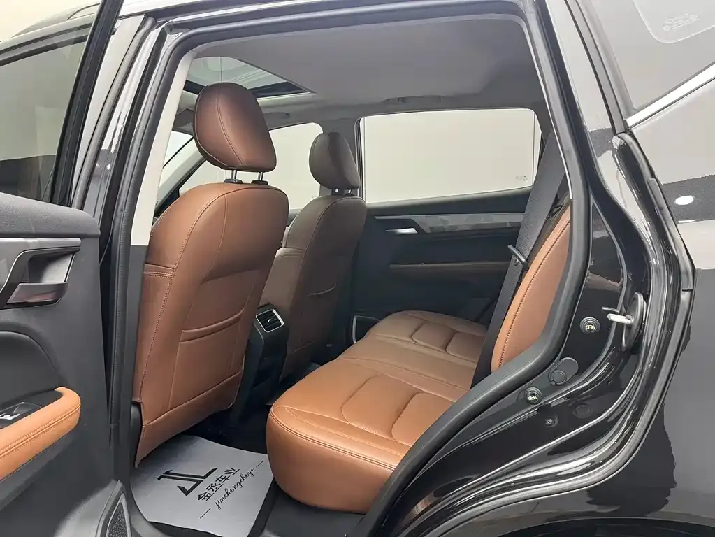 Geely Vision X6 — фото 8