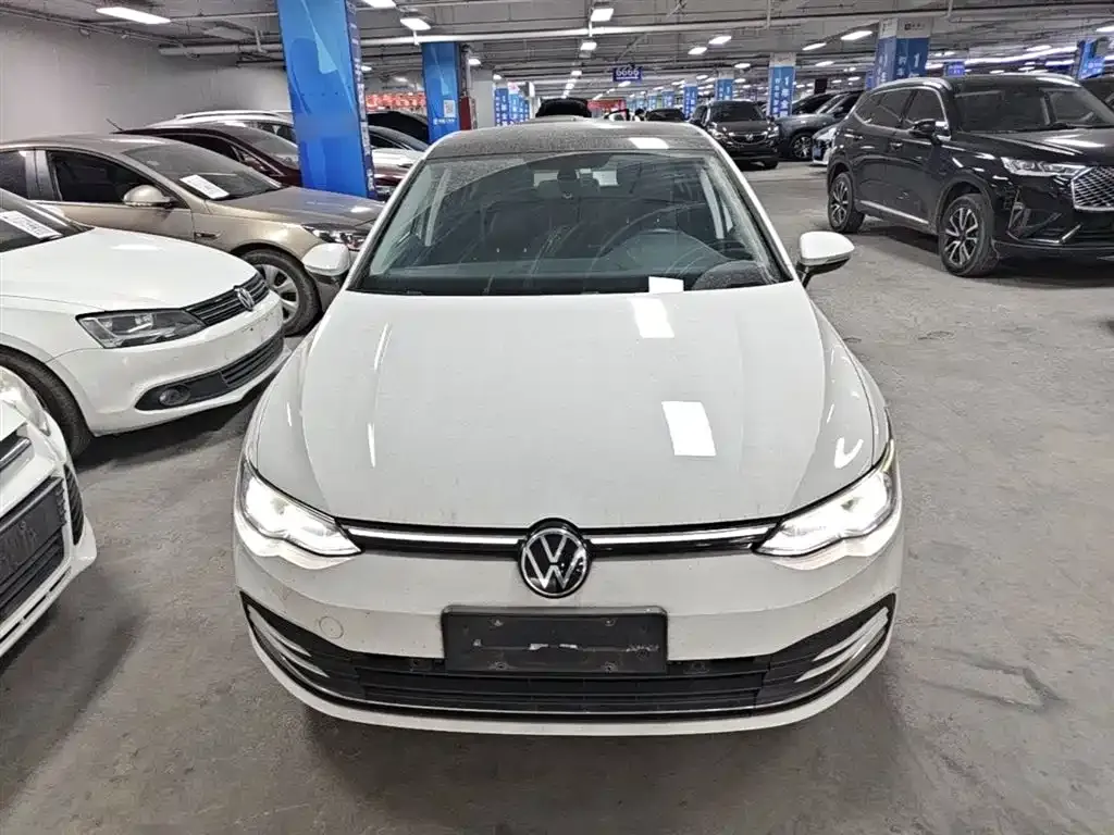 Volkswagen Golf 2022 из CN, фото 8