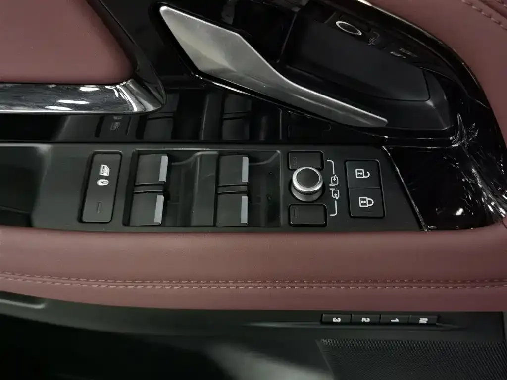 Land Rover Evoque — фото 2