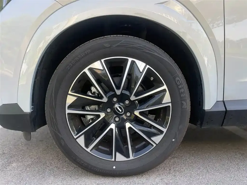 GAC Motor Trumpchi GS4 — фото 2