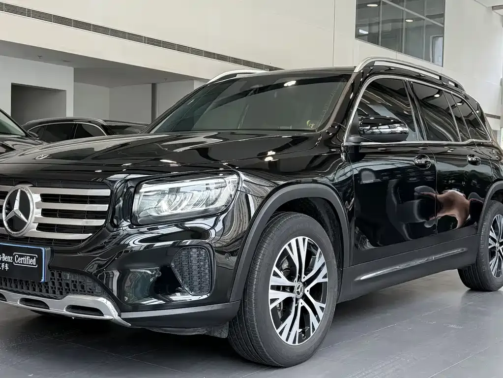 Mercedes-Benz GLB — фото 5