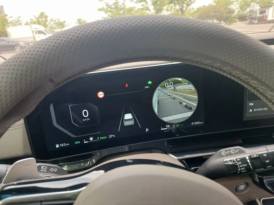 Kia Carnival 2025 из KR, фото 6
