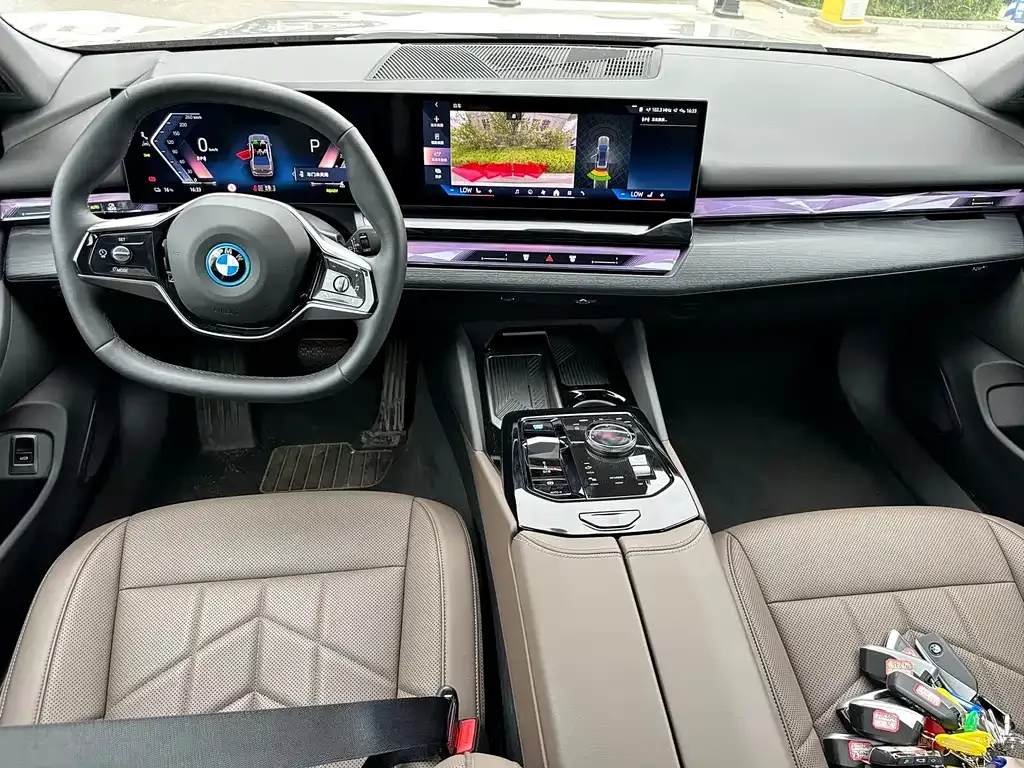 BMW i5 2025 из CN, фото 6