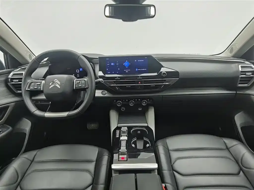 Citroen C5 X 2025 из CN, фото 7