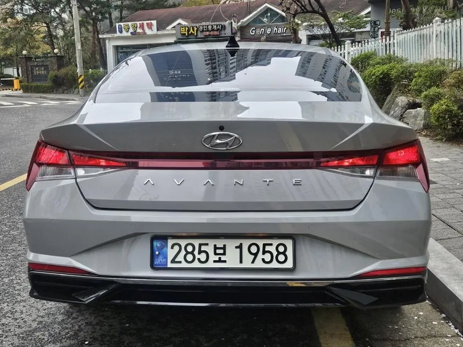 Hyundai AVANTE — фото 3