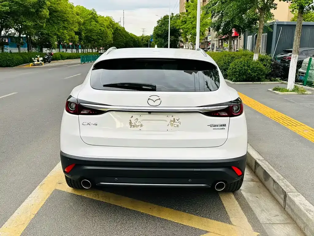 Mazda CX-4 — фото 7