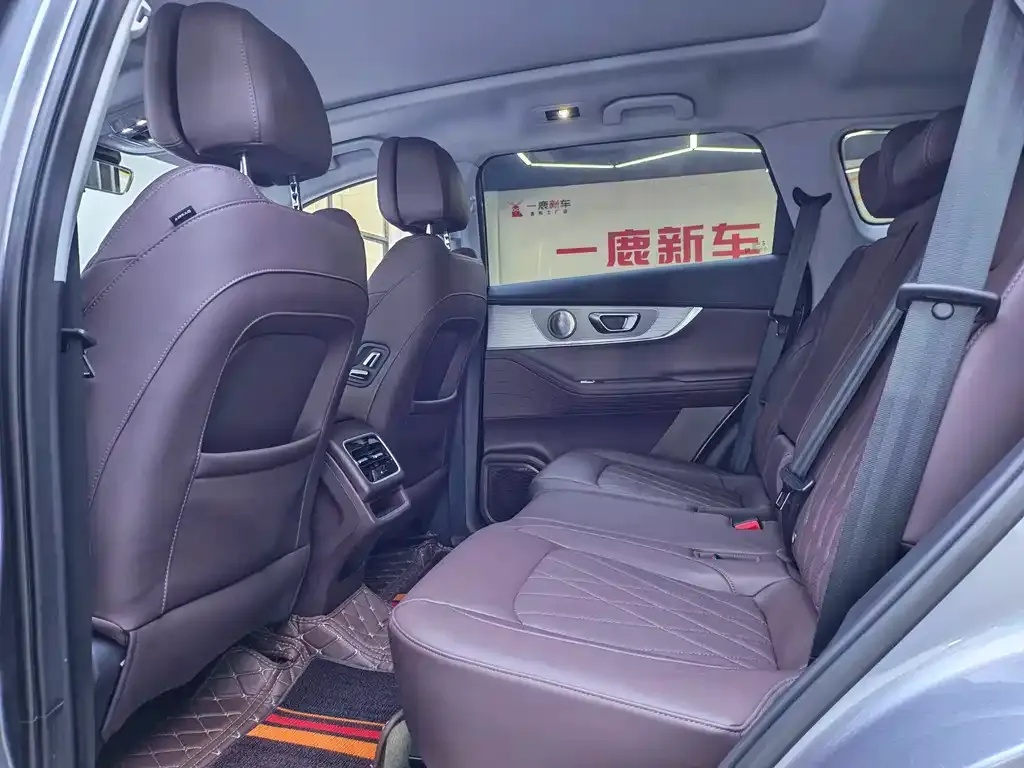 Chery Tiggo 8 PRO — фото 9