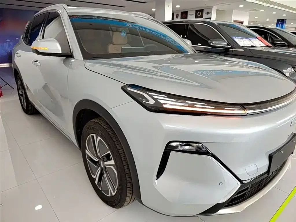 Geely Galaxy Xingjian 7 — фото 8