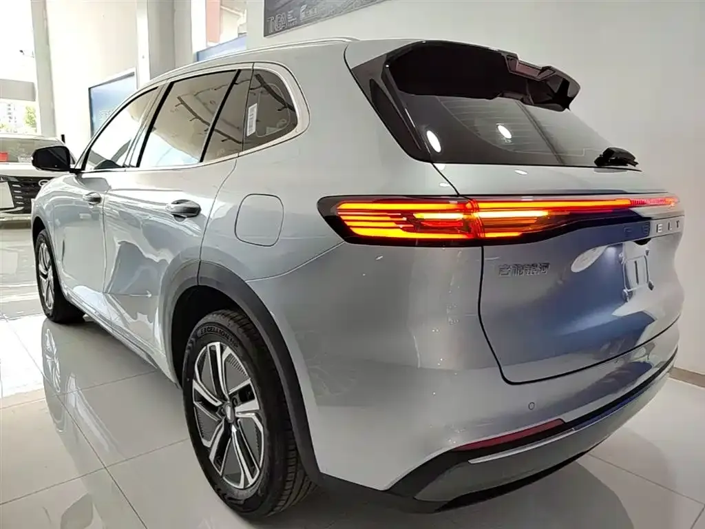 Geely Galaxy Xingjian 7 — фото 10