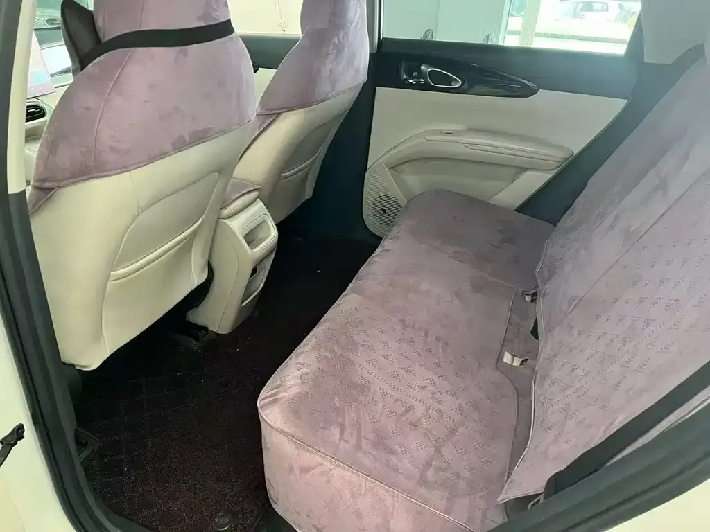 Geely Starburst — фото 2