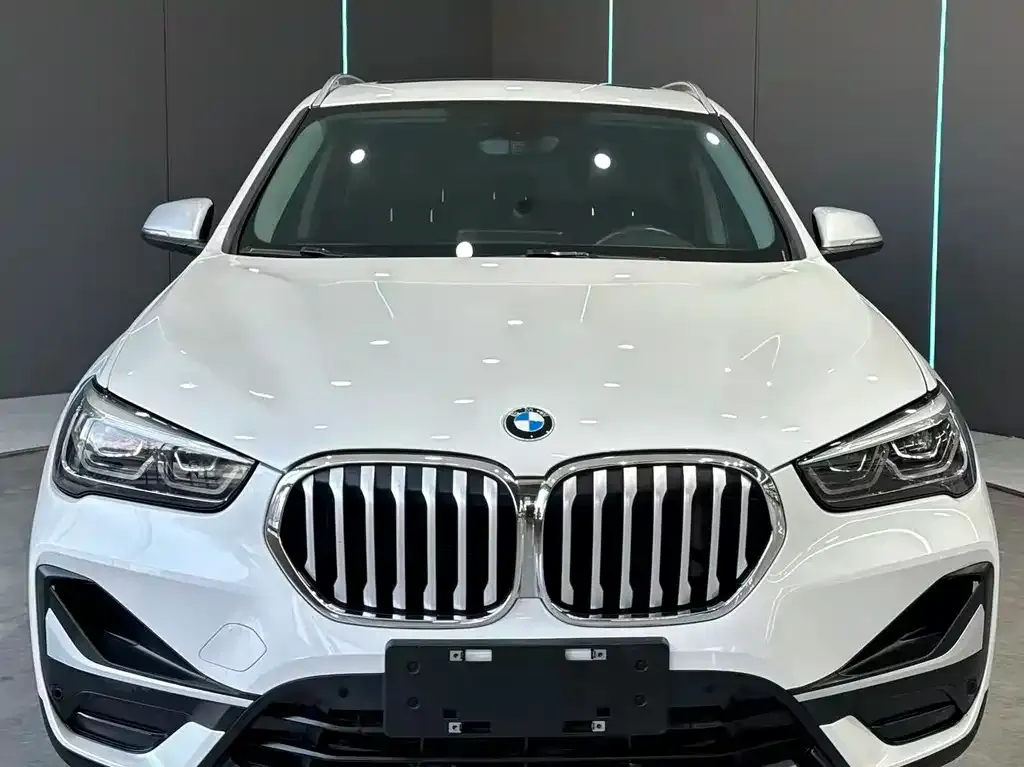 BMW X1 — фото 4