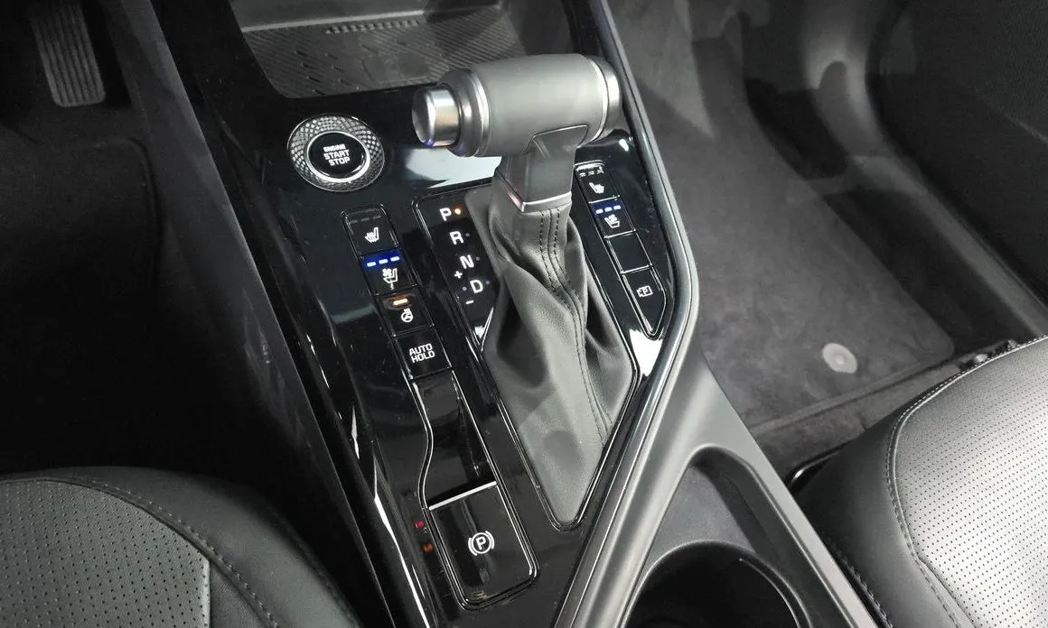 Kia Niro — фото 10