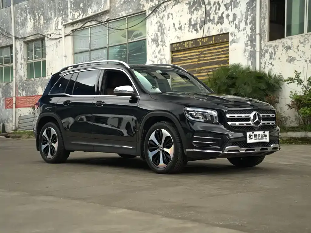 Mercedes-Benz GLB — фото 3