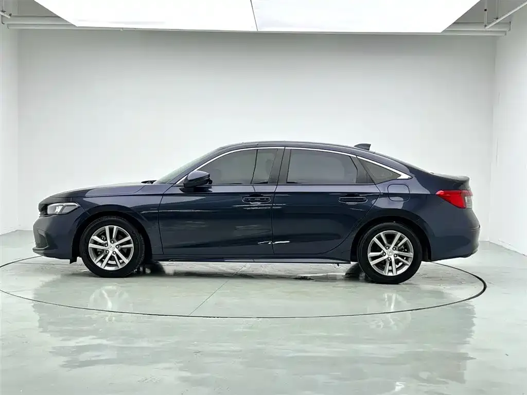 Honda Civic — фото 5