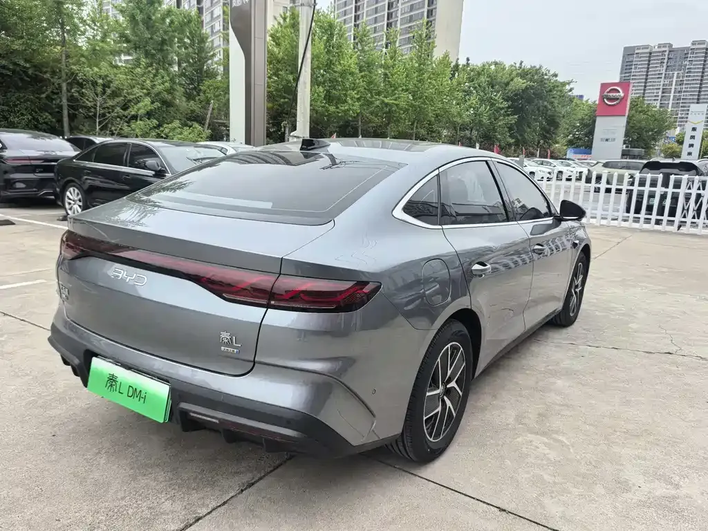 BYD Qin L — фото 3