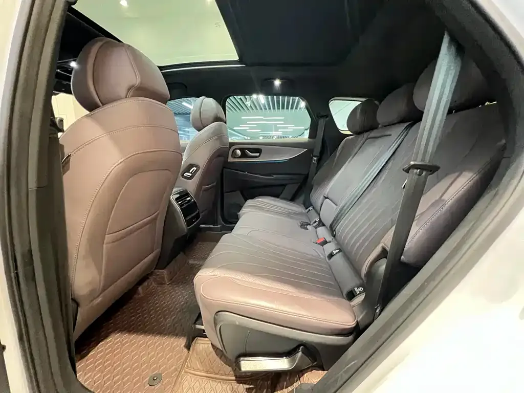 Chery Tiggo 9 — фото 10