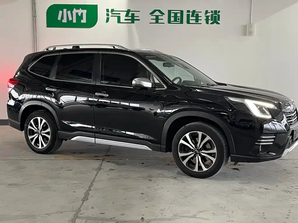 Subaru Forester — фото 10