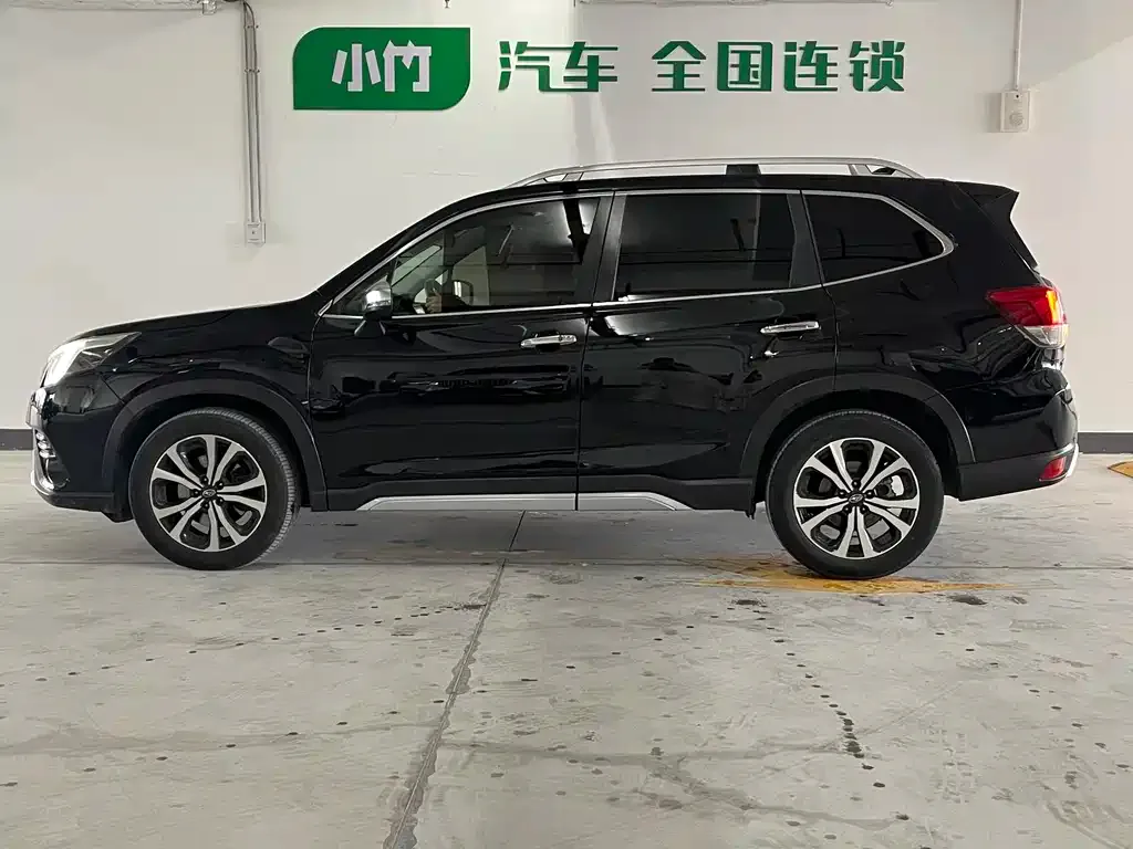 Subaru Forester — фото 7
