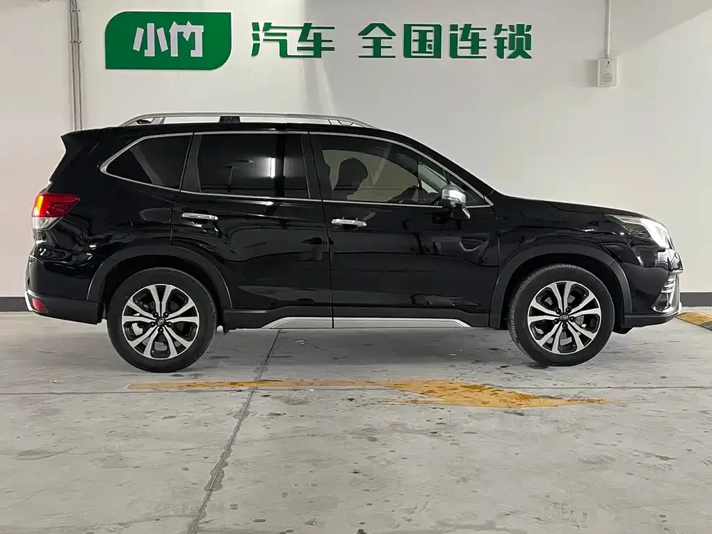Subaru Forester — фото 2