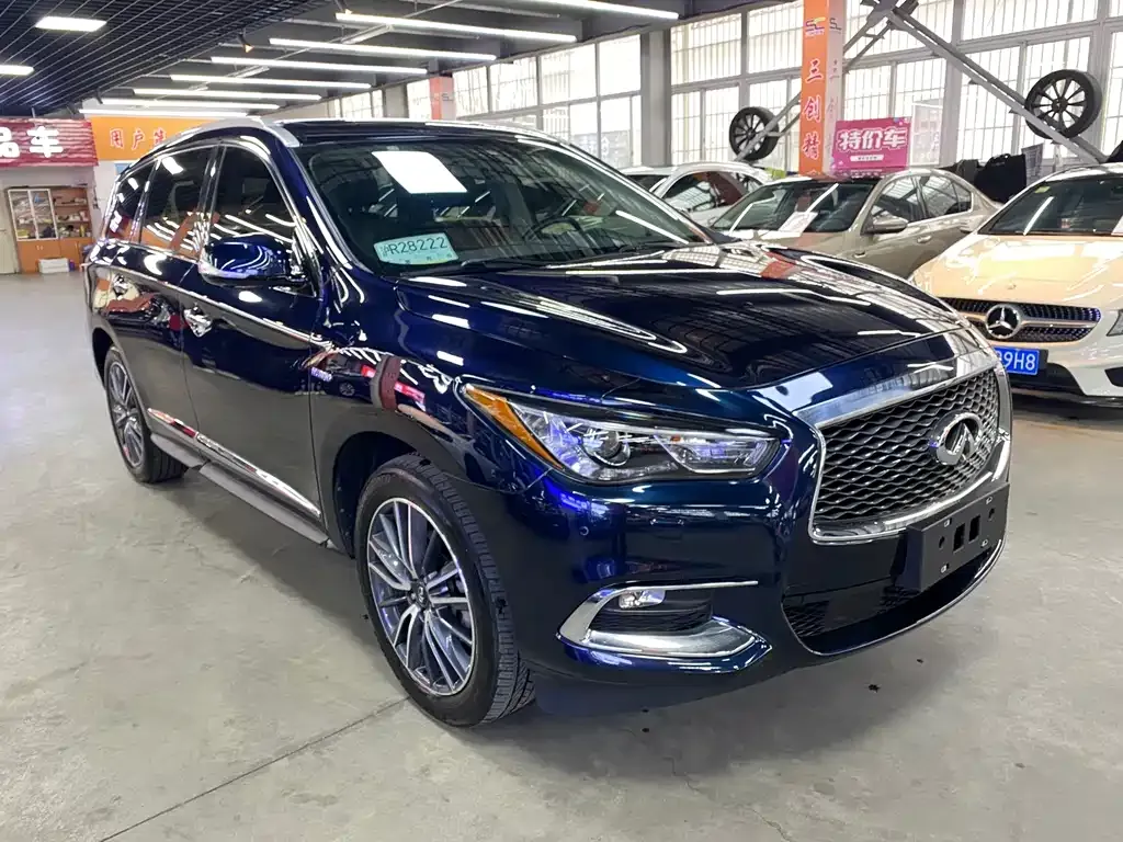 Infiniti QX60 (Import) 2021 из CN, фото 9