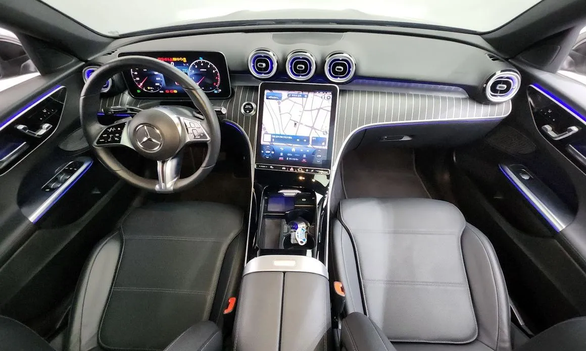 Mercedes-Benz C-Class 2023 из KR, фото 4