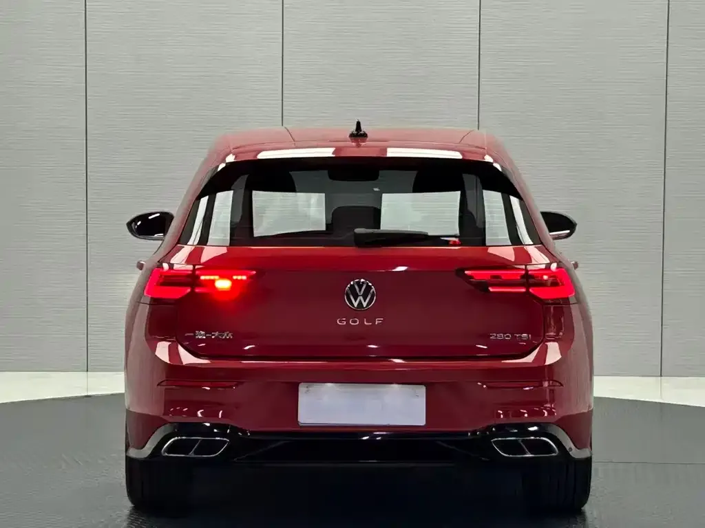 Volkswagen Golf — фото 6