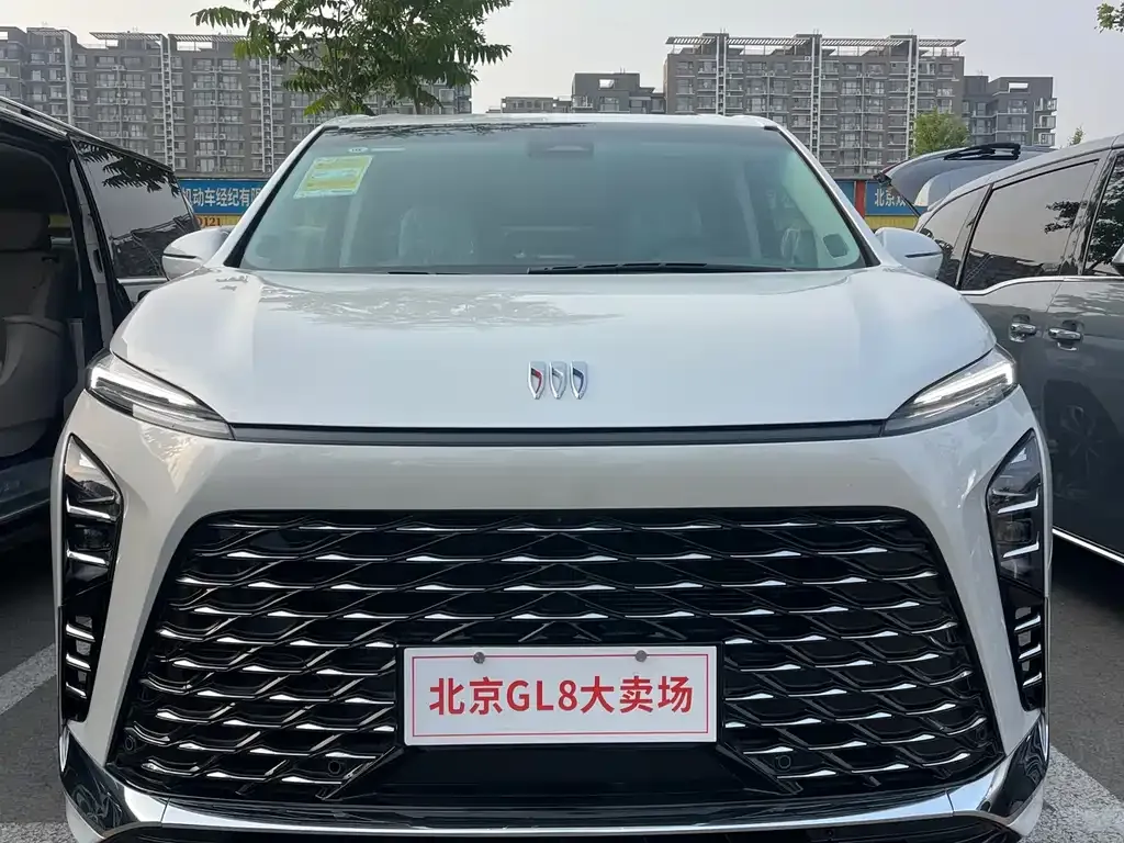 Buick GL8 Hybrid — фото 3
