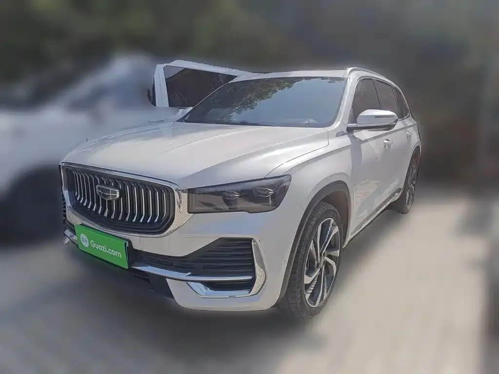 Geely Xingyue L — фото 1