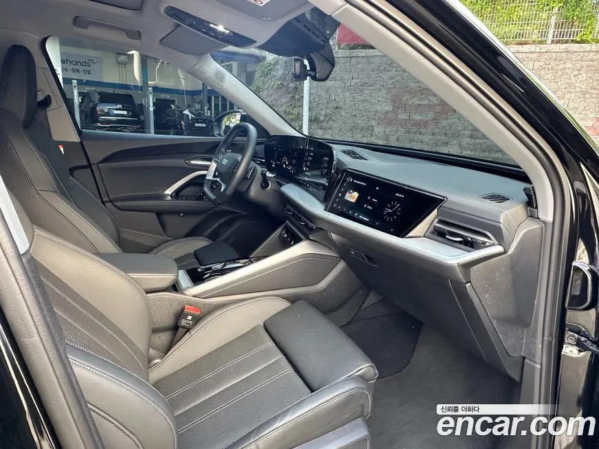 Audi Q5 2025 из KR, фото 10