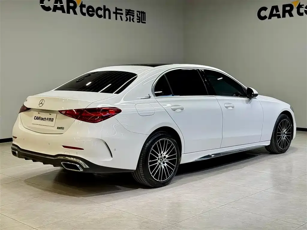 Mercedes-Benz C-Class — фото 10