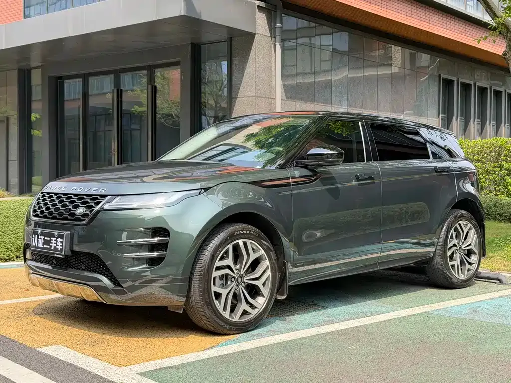 Land Rover Evoque — фото 1
