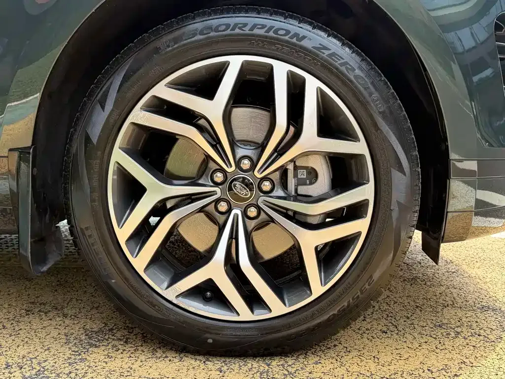Land Rover Evoque — фото 3