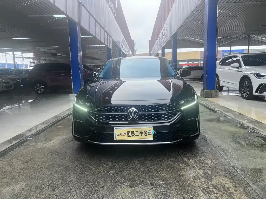 Volkswagen Passat — фото 7