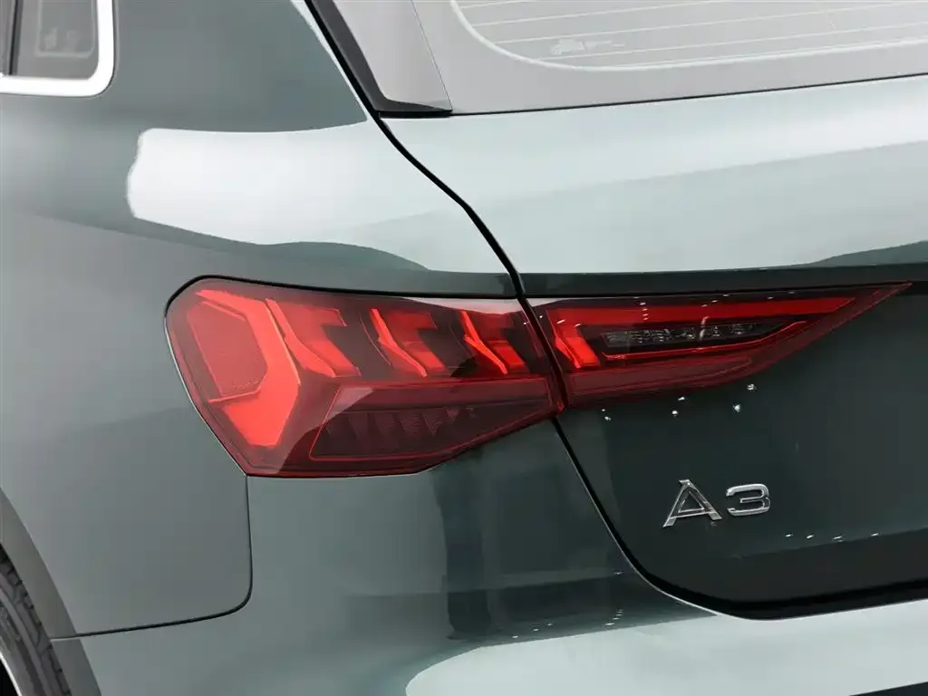 Audi A3 — фото 9