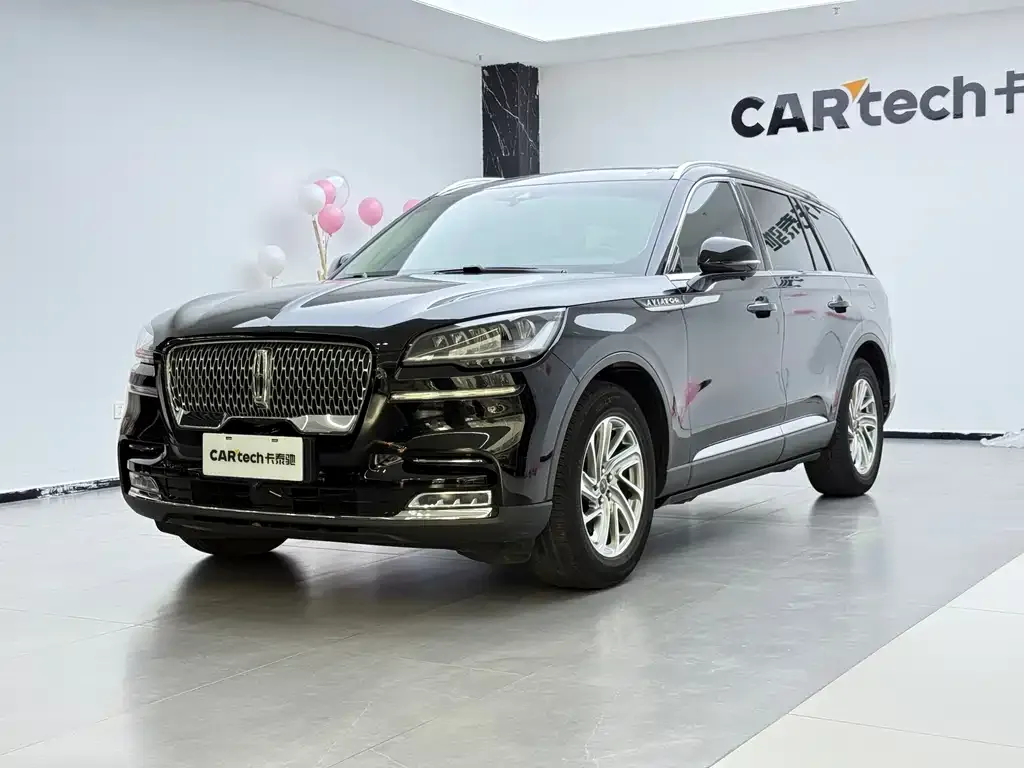 Lincoln Aviator — фото 1