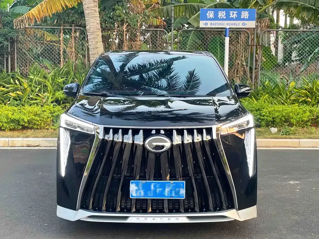 GAC Motor Trumpchi M8 — фото 10