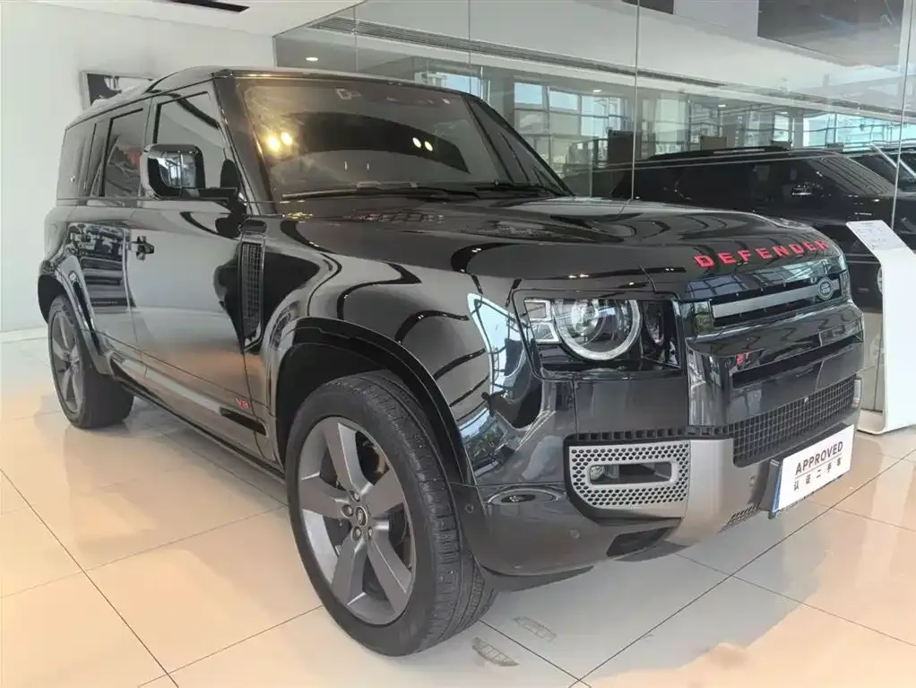 Land Rover Defender — фото 10