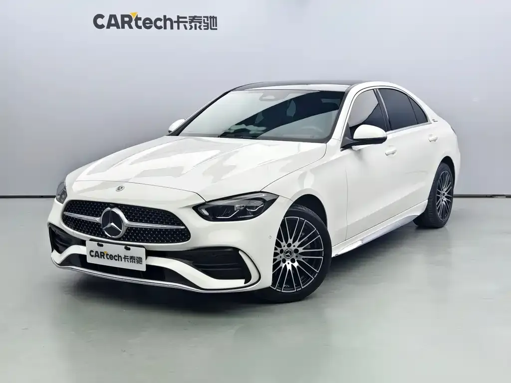 Mercedes-Benz C-Class — фото 1