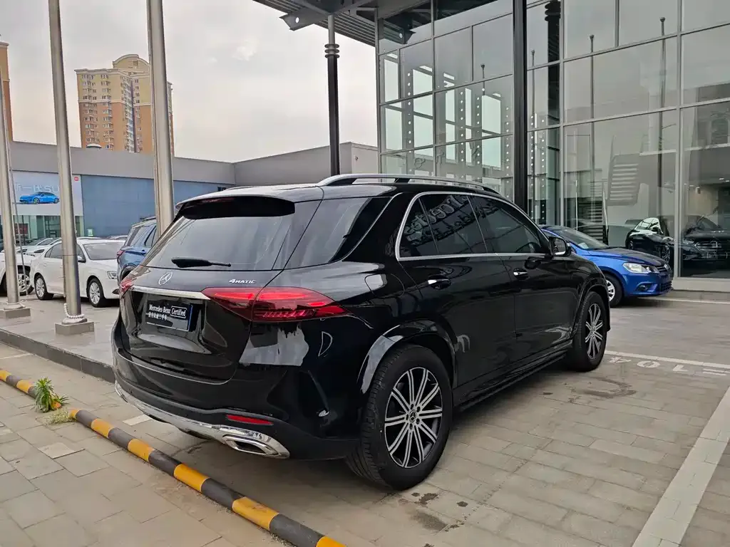 Mercedes-Benz GLE — фото 6